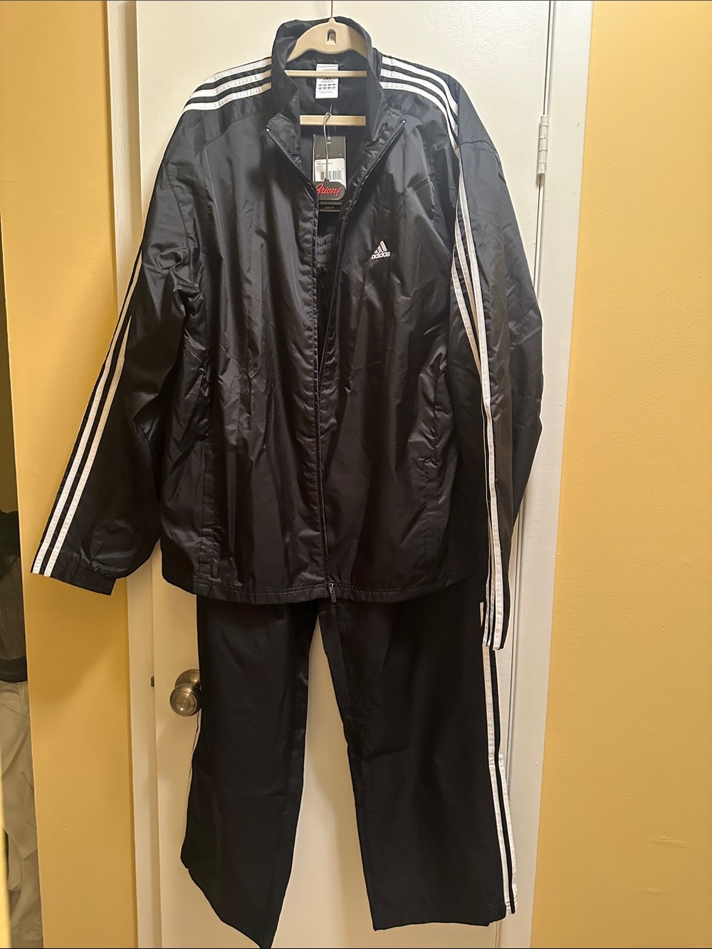 Adidas Performance Men’s Woven Tracksuit Full-Zip Jacket & Pants Set Black White